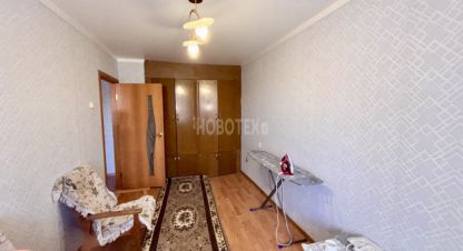 Продаётся 3-х комнатная квартира в г. Крымское. Фотография №6