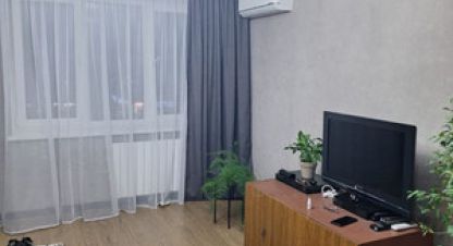 Продам квартиру 2-х комнатную с общей площадью 48м2, 4/9 эт., на улице Гагринская ул, Октябрьский район, г. Ростов-на-Дону, Ростовская обл., Россия, агентство Интернет-партнер. Фотография №1