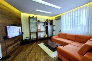 Сдам квартиру 2-х комнатную с общей площадью 77м2, 7/16 эт., на улице Павла ниринберга, г. Днепр, Днепропетровская обл., Украина, агентство Aspo.biz