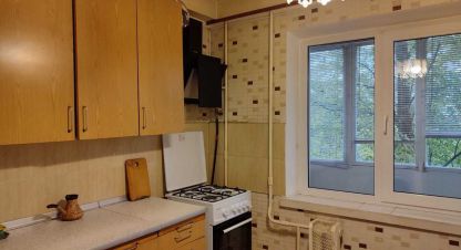 Сдам квартиру 1 комнатную с общей площадью 35м2, 4/9 эт., на улице Братиславская ул, Деснянский район, г. Киев, Киев, Украина, агентство Aspo.biz. Фотография №1