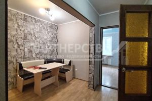 Продам квартиру 2-х комнатную с общей площадью 36м2, 3/3 эт., на улице Ростовская, г. Абинск, Краснодарский край, Россия, агентство АН "Партнерство"