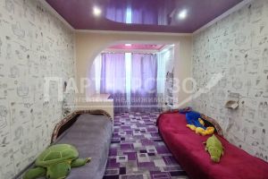 Продам квартиру 2-х комнатную с общей площадью 46.7м2, 2/3 эт., на улице Горького, г. Ахтырский, Краснодарский край, Россия, агентство АН "Партнерство"