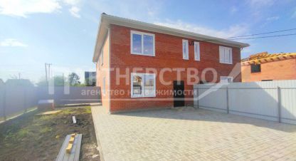 Продам квартиру 2-х комнатную с общей площадью 72м2, 2/2 эт., на улице Константина симонова, г. Ильский, Краснодарский край, Россия, агентство АН Партнерство. Фотография №1