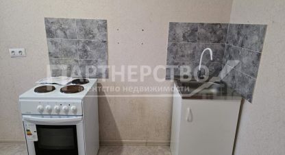 Купить 3-х комнатную квартиру на улице Суворова г. Черноморский. Фотография №4