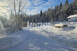 Продам квартиру 1 комнатную с общей площадью 29м2, 1/2 эт., на улице Карелия лахденпохья санаторная, Лахденпохский район, г. Лахденпохья, Карелия респ., Россия, агентство Александр-Недвижимость