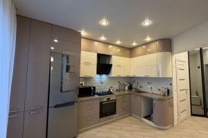 Продам квартиру 1 комнатную с общей площадью 45м2, 9/9 эт., на улице Гурьянова, г. Калуга, Калужская обл., Россия, агентство Донской Парус