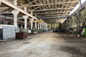 Сдам производственно-складское помещение с общей площадью 4500м2, на улице Казахская, Советский район, г. Волгоград, Волгоградская обл., Россия, агентство Живем Дома