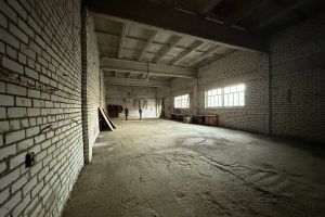 Сдам производственно-складское помещение с общей площадью 245м2, на улице Козловская, Ворошиловский район, г. Волгоград, Волгоградская обл., Россия, агентство Живем Дома Сдам производственно-складское помещение с общей площадью 245м2, на улице Козловская, Ворошиловский район, г. Волгоград, Волгоградская обл., Россия, агентство Живем Дома