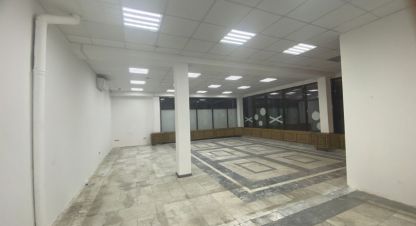 Сдам офисное помещение с общей площадью 170м2, Дзержинский район, г. Волгоград, Волгоградская обл., Россия, агентство Живем Дома. Фотография №1