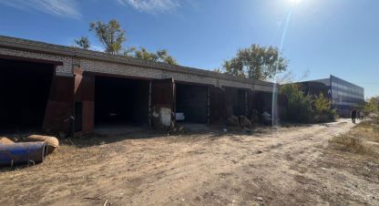 Сдам производственно-складское помещение с общей площадью 700м2, на улице Авиаторов, Дзержинский район, г. Волгоград, Волгоградская обл., Россия, агентство Живем Дома. Фотография №1