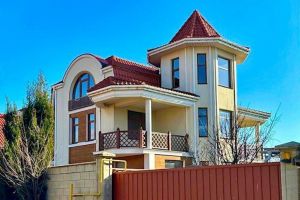 Продам коттедж/дачу 4-х комнатную с общей площадью 291м2, на улице Набережная андрея первозванного, Гагаринский муниципальный окр район, г. Севастополь, Крым авт. респ., Россия, агентство Центр продаж НОВОСТРОЙКИ