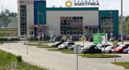Снять торговое помещение, 100 кв. м. Фотография №1 Сдам торговое помещение с общей площадью 100м2, на улице Правобережный тракт, Центральный район, г. Барнаул, Алтайский край, Россия, агентство Миэль офис в Барануле. Фотография №1