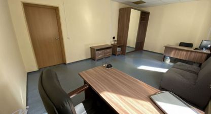 Купить офисное помещение, 456.1 кв. м., Россия, г. Барнаул. Фотография №8