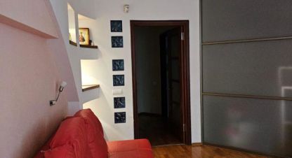 Купить квартиру 4-х комнатную, 168.1 кв. м. Фотография №1 Продам квартиру 4-х комнатную с общей площадью 168.1м2, 4/12 эт., на улице Пирогова, г. Новосибирск, Новосибирская обл., Россия, агентство ООО АГЕНТСТВО НЕДВИЖИМОСТИ ДЕЛЬТА. Фотография №1