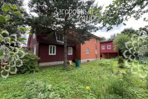 Продам дом 3-х комнатный с общей площадью 120м2, на улице Озёрная, г. Родники п., Московская обл., Россия, агентство АН Загородный Мир 