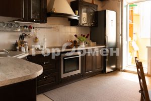 Продам квартиру 2-х комнатную с общей площадью 73м2, 10/14 эт., на улице Чкаловская, г. Щёлково, Московская обл., Россия, агентство ГорОбмен