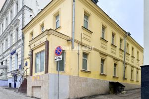 Продам офисное помещение с общей площадью 0.0272м2, на улице Лубянский проезд, Басманный (ЦАО) район, г. Москва, Москва, Россия, агентство Penny Lane Realty