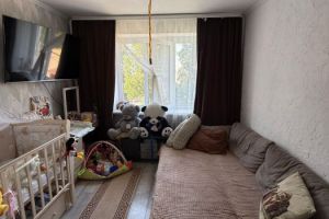 Продам комнату с общей площадью 17.2м2, 3/5 эт., на улице Комарова ул, г. Апшеронск, Краснодарский край, Россия, агентство Мореон Инвест