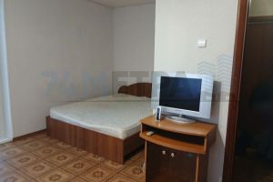 Сдам квартиру 1 комнатную с общей площадью 45м2, 1/10 эт., на улице Университетская Набережная, Калининский район район, г. Челябинск, Челябинская обл., Россия, агентство 74 метра