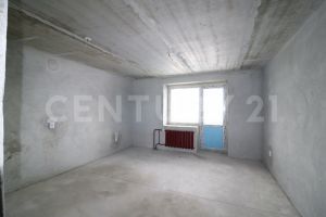 Продам квартиру 1 комнатную с общей площадью 32.5м2, 8/9 эт., на улице Титова ул, г. Новоалтайск, Алтайский край, Россия, агентство CENTURY 21 Россия