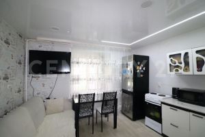 Продам квартиру 1 комнатную с общей площадью 35.8м2, 1/5 эт., на улице Анатолия ул, г. Новоалтайск, Алтайский край, Россия, агентство CENTURY 21 Россия