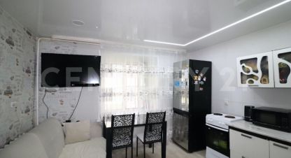 Продам квартиру 1 комнатную с общей площадью 35.8м2, 1/5 эт., на улице Анатолия ул, г. Новоалтайск, Алтайский край, Россия, агентство CENTURY 21 Россия. Фотография №1