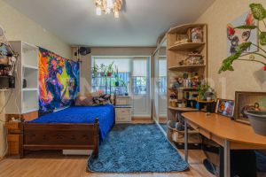 Продам квартиру с общей площадью 27.2м2, 2/9 эт., на улице Славянская ул, г. Коммунар, Ленинградская обл., Россия, агентство CENTURY 21 Россия