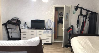 Купить квартиру 1 комнатную, 34.3 кв. м. Фотография №1 Продам квартиру 1 комнатную с общей площадью 34.3м2, 1/5 эт., на улице Первомайская, г. Новочебоксарск, Чувашия респ., Россия, агентство Агентство недвижимости Ориентир. Фотография №1