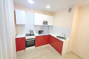 Продам квартиру 1 комнатную с общей площадью 35м2, 2/12 эт., на улице Солнечный бульвар, г. Чебоксары, Чувашия респ., Россия, агентство Агентство недвижимости Ориентир
