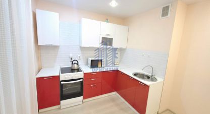 Купить квартиру 1 комнатную, 35 кв. м. Фотография №1 Продам квартиру 1 комнатную с общей площадью 35м2, 2/12 эт., на улице Солнечный бульвар, г. Чебоксары, Чувашия респ., Россия, агентство Агентство недвижимости Ориентир. Фотография №1