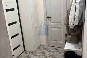 Сдам квартиру 2-х комнатную с общей площадью 65.5м2, 9/9 эт., на улице Юрия Гагарина, г. Чебоксары, Чувашия респ., Россия, агентство Агентство недвижимости Ориентир