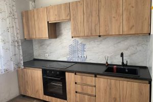 Продам квартиру 1 комнатную с общей площадью 37.6м2, 8/16 эт., на улице Воинов-интернационалистов, г. Новочебоксарск, Чувашия респ., Россия, агентство Агентство недвижимости Ориентир