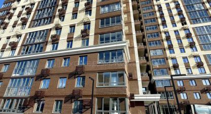 Купить квартиру 1 комнатную, 35.8 кв. м. Фотография №1 Продам квартиру 1 комнатную с общей площадью 35.8м2, 8/17 эт., на улице Никитская ул, г. Киров, Кировская обл., Россия, агентство Руснедвижимость. Фотография №1