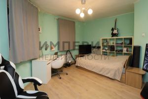 Продам квартиру 1 комнатную с общей площадью 43.8м2, 7/7 эт., на улице Колымское шоссе, г. Магадан, Магаданская обл., Россия, агентство Империя Недвижимости Продам квартиру 1 комнатную с общей площадью 43.8м2, 7/7 эт., на улице Колымское шоссе, г. Магадан, Магаданская обл., Россия, агентство Империя Недвижимости