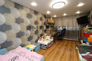 Продам квартиру 3-х комнатную с общей площадью 67.8м2, 3/5 эт., на улице Попова ул, г. Магадан, Магаданская обл., Россия, агентство Империя Недвижимости Продам квартиру 3-х комнатную с общей площадью 67.8м2, 3/5 эт., на улице Попова ул, г. Магадан, Магаданская обл., Россия, агентство Империя Недвижимости