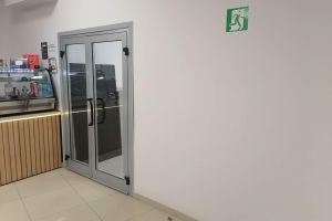 Сдам торговое помещение с общей площадью 53м2, на улице Репина, г. Химки, Московская обл., Россия, агентство Джойнио