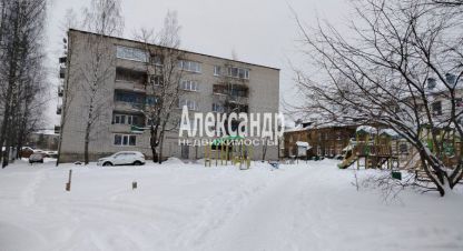 Купить 2-х комнатную квартиру в г. Лахденпохья. Фотография №2