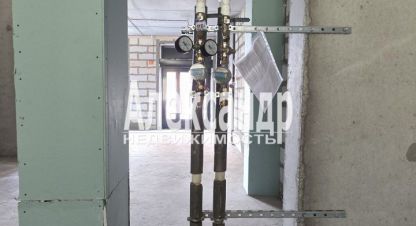 Снять торговое помещение, 120.4 кв. м. Фотография №10 Снять торговое помещение, 120.4 кв. м., Россия, г. Ской посёлок янино-1. Фотография №10