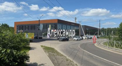 Снять торговое помещение на улице Ленинградская всеволожский  заневскоеское поселениеской посёлок янино-1 кольцевая г. Ской посёлок янино-1. Фотография №5