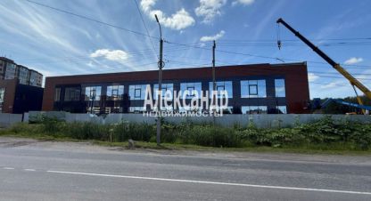 Сдам торговое помещение с общей площадью 1500м2, на улице Ленинградская всеволожский  заневскоеское поселениеской посёлок янино-1 кольцевая, Всеволожский район, г. Ской посёлок янино-1, Ленинградская обл., Россия, агентство Александр-Недвижимость. Фотография №1