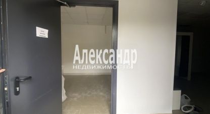Снять торговое помещение на улице Ленинградская всеволожский  заневскоеское поселение кудрово пражская г. Кудрово. Фотография №4