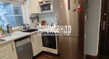 Продаётся 4-х комнатная дом в г. Коммунар. Фотография №6 Продаётся 4-х комнатная дом в г. Коммунар. Фотография №6