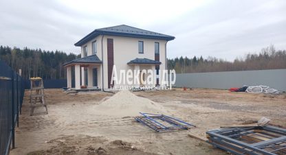 Купить дом 4-х комнатную, 180 кв. м. Фотография №9 Купить дом 4-х комнатную, 180 кв. м., Россия, г. Озерки(первомайская). Фотография №9
