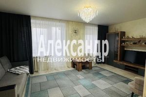 Продам квартиру 1 комнатную с общей площадью 34м2, 5/9 эт., на улице Ленинградская выборприморское шоссе, Выборгский район, г. Выборг, Ленинградская обл., Россия, агентство Александр-Недвижимость
