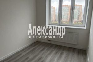 Продам квартиру 1 комнатную с общей площадью 38.37м2, 9/18 эт., на улице Ленинградская всеволожский  мурино шоссе в лаврики, Всеволожский район, г. Мурино, Ленинградская обл., Россия, агентство Александр-Недвижимость