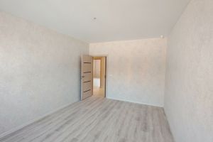Продам квартиру 1 комнатную с общей площадью 37.82м2, 10/14 эт., на улице Гусева, г. Тверь, Тверская обл., Россия, агентство Флэтис