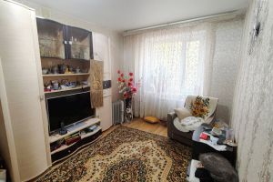 Продам комнату с общей площадью 13.1м2, 2/5 эт., на улице Рощинская ул  3, г. Гатчина, Ленинградская обл., Россия, агентство РЕАЛ агентство недвижимости