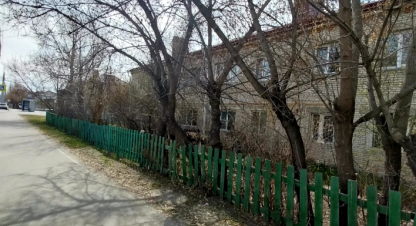 Продам квартиру 3-х комнатную с общей площадью 53.3м2, 1/2 эт., на улице Лесопарковая, Рябково район, г. Курган, Курганская обл., Россия, агентство Домовой45. Фотография №1