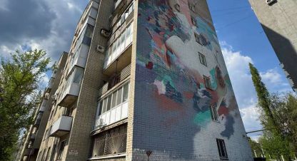 Купить квартиру 2-х комнатную, 54 кв. м. Фотография №1 Продам квартиру 2-х комнатную с общей площадью 54м2, 9/9 эт., на улице Советская, Фрунзенский район, г. Саратов, Саратовская обл., Россия, агентство АН Империя. Фотография №1