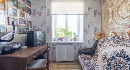 Купить квартиру 3-х комнатную, 58 кв. м. Фотография №1 Продам квартиру 3-х комнатную с общей площадью 58м2, 3/5 эт., на улице 3-я кленовая ул, Советский район, г. Казань, Татарстан респ., Россия, агентство Мультилистинг.РФ. Фотография №1